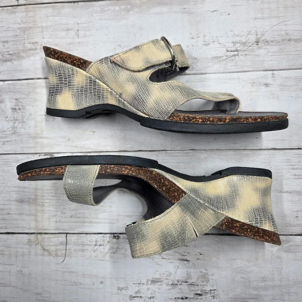 Ariat wedge sandals